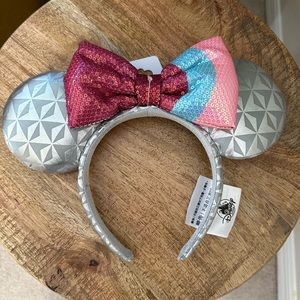 Disney Parks Epcot Minnie Mouse Ears